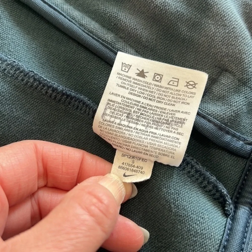 NIKE WOMENS SIZE SP GOLF‎ JACKET